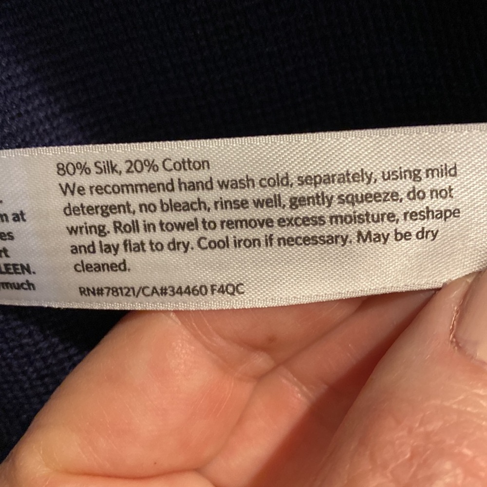 Cardigan. - Picture 3 of 4